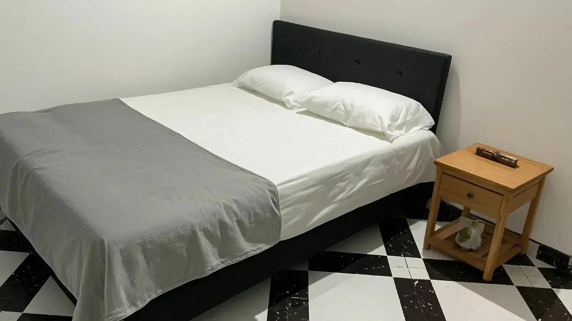 Apartment Aparta Suite Torre De Prado 302 Medellin